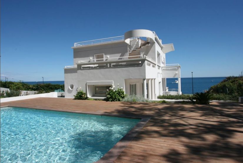 Villa in Cap d'Antibes, France, 240 sq.m - picture 1