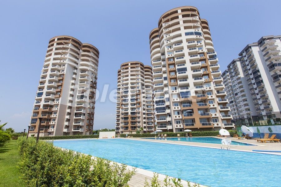 Apartment in Mersin, Turkey, 110 sq.m - picture 1