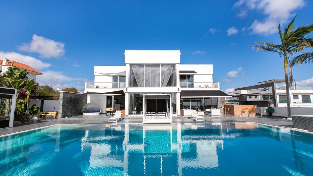 Villa en Protaras, Chipre, 2 040 m2 - imagen 1