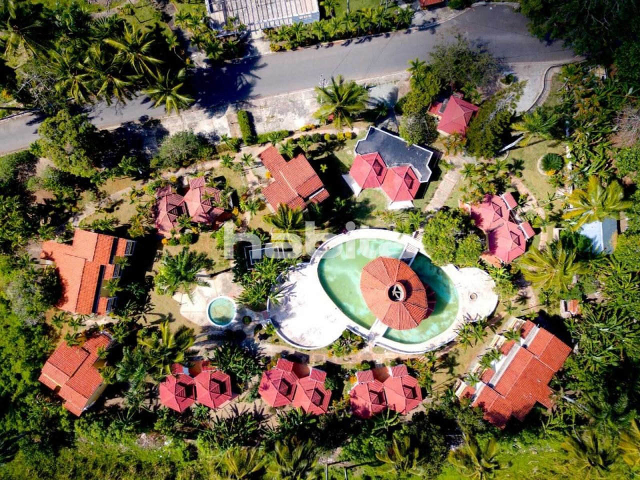 Hotel in Cabarete, Dominican Republic, 5 000 sq.m - picture 1