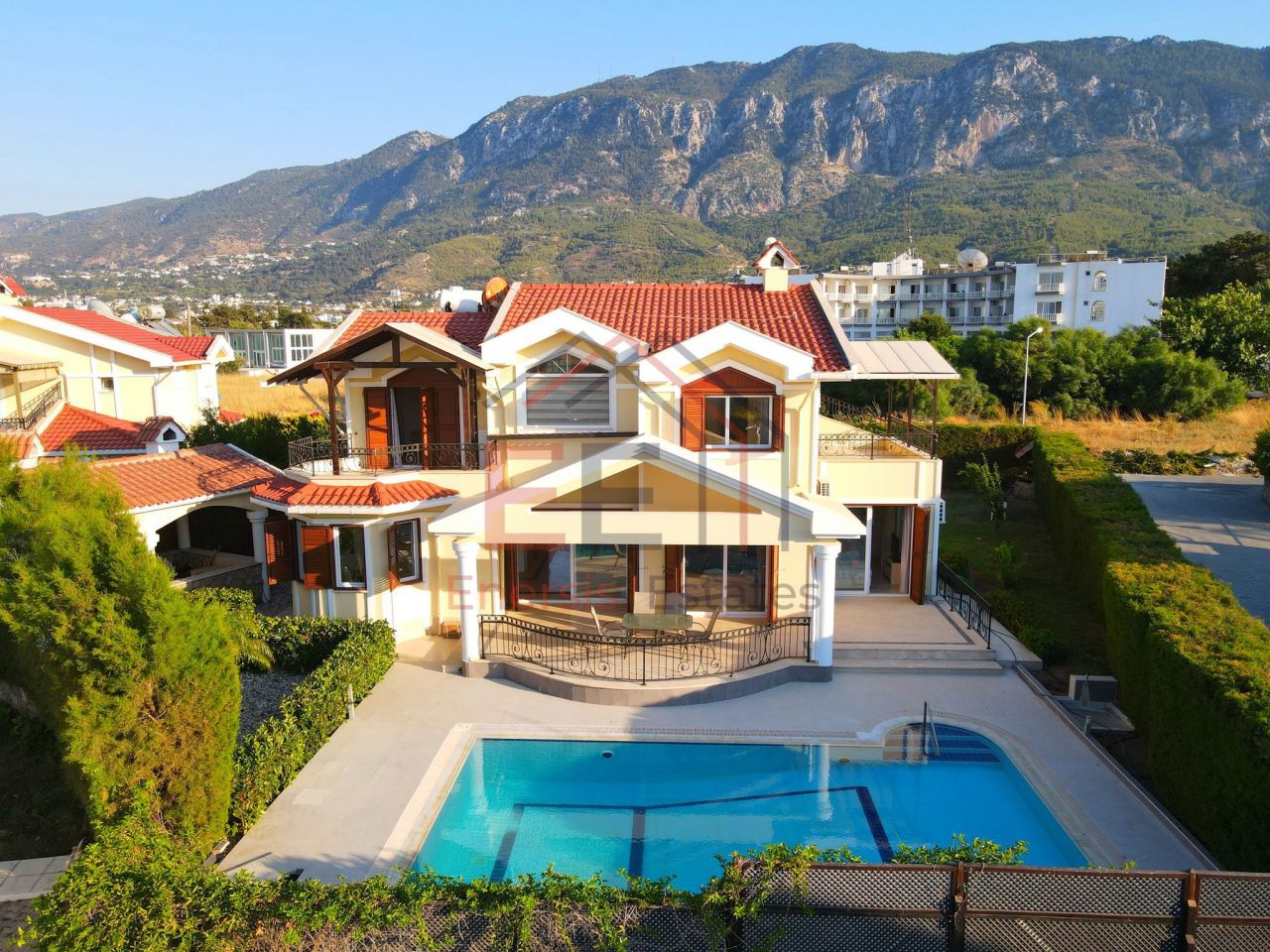 Villa en Lapitos, Chipre, 272 m2 - imagen 1