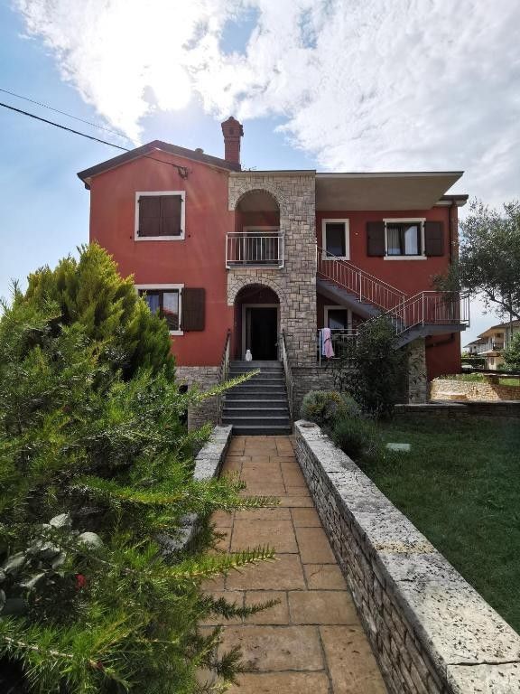 House in Novigrad, Croatia, 370 sq.m - picture 1