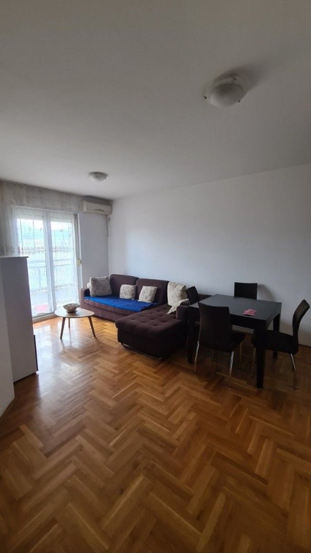 Appartement à Podgorica, Monténégro, 45 m2 - image 1