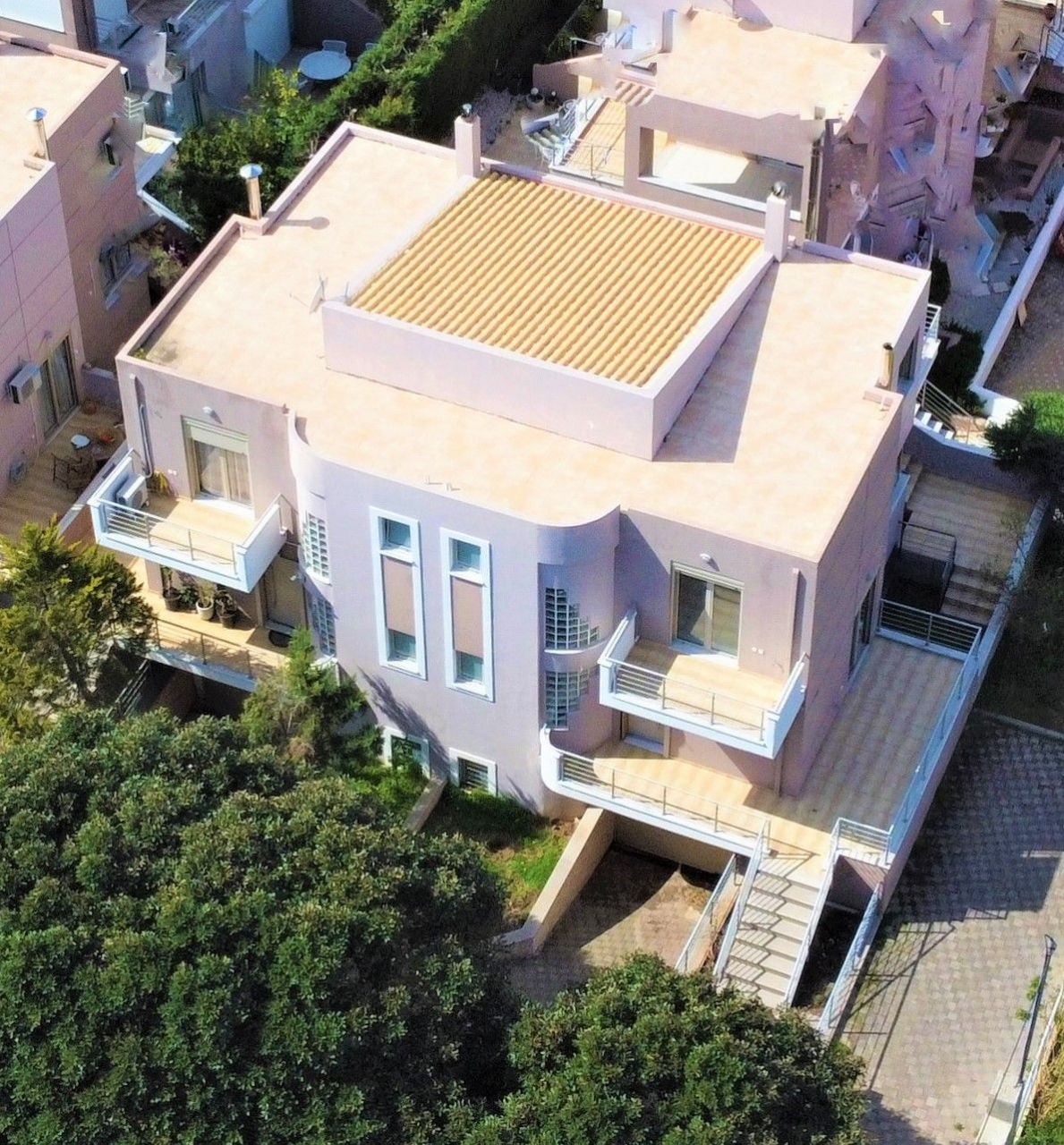 House in Loutraki, Greece, 200 sq.m - picture 1