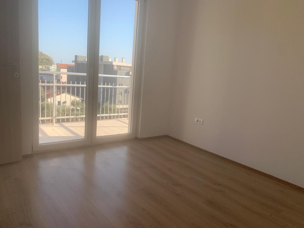 Appartement à Becici, Monténégro, 45 m2 - image 1