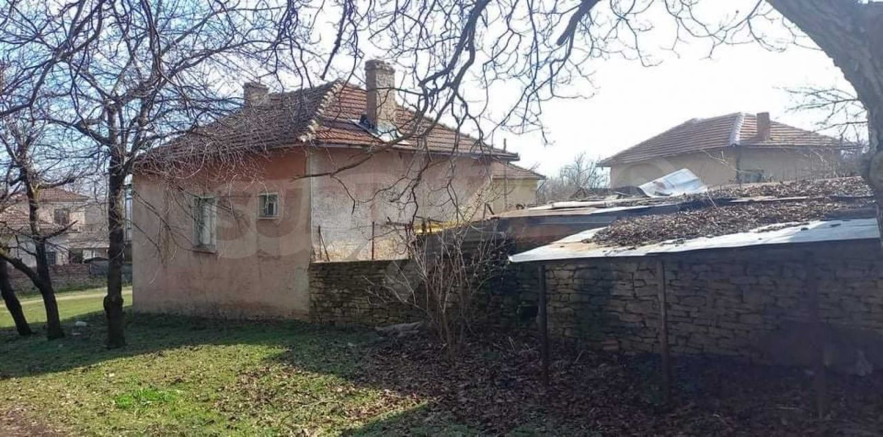 Haus in Velko Tarnovo, Bulgarien, 75 m2 - Foto 1