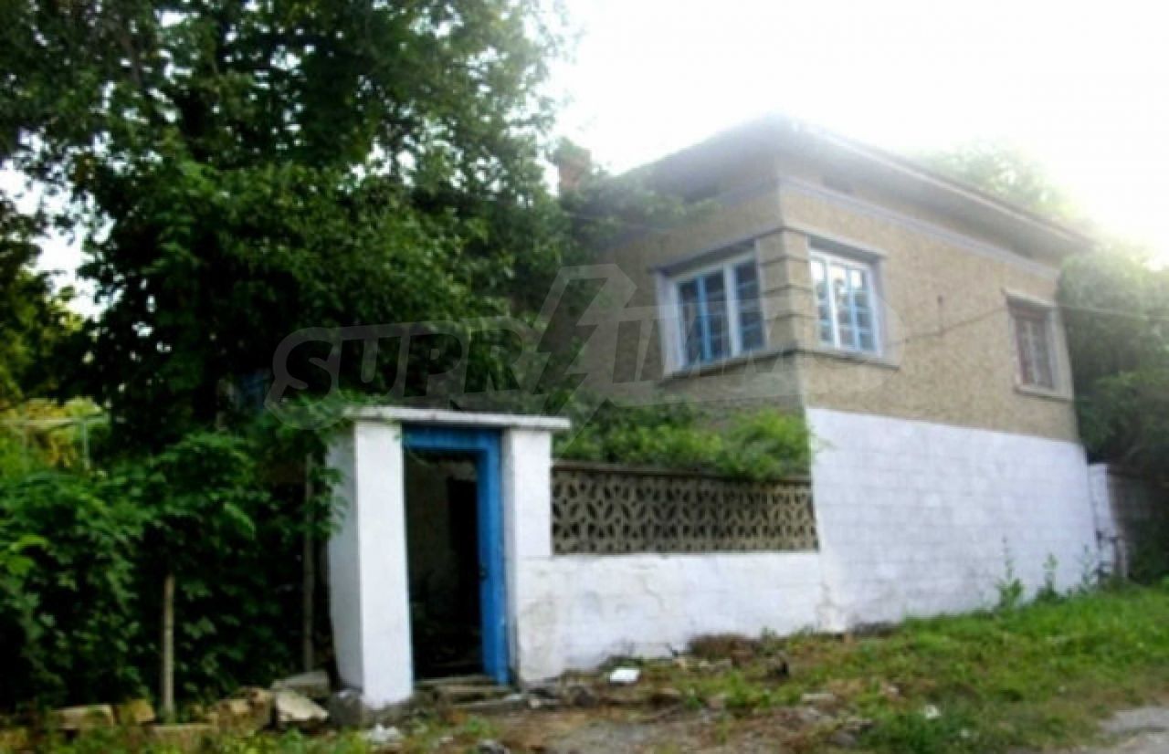 Casa en Veliko Tarnovo, Bulgaria, 100 m2 - imagen 1