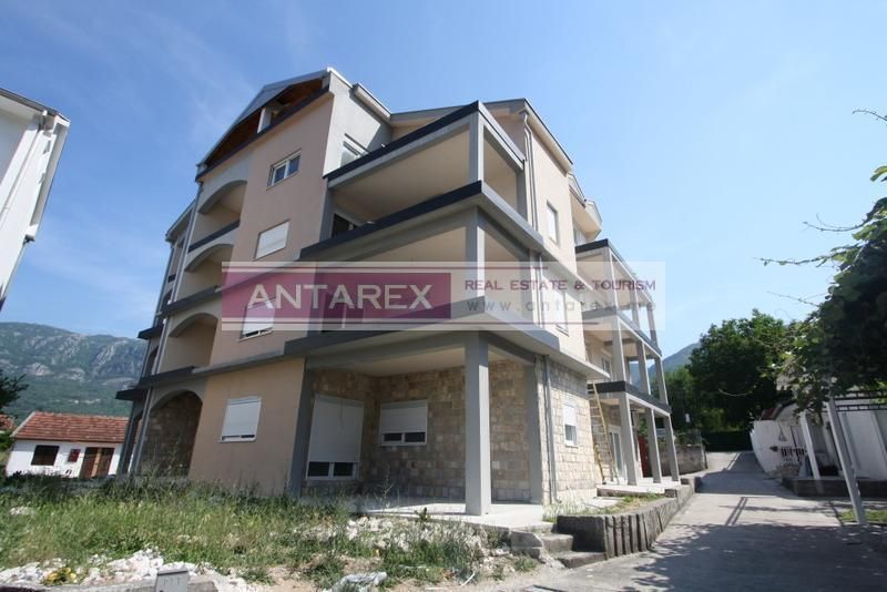 Apartment in Zelenika, Montenegro, 35 sq.m - picture 1