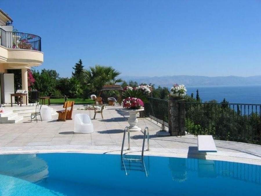 Villa on Corfu, Greece, 460 sq.m - picture 1