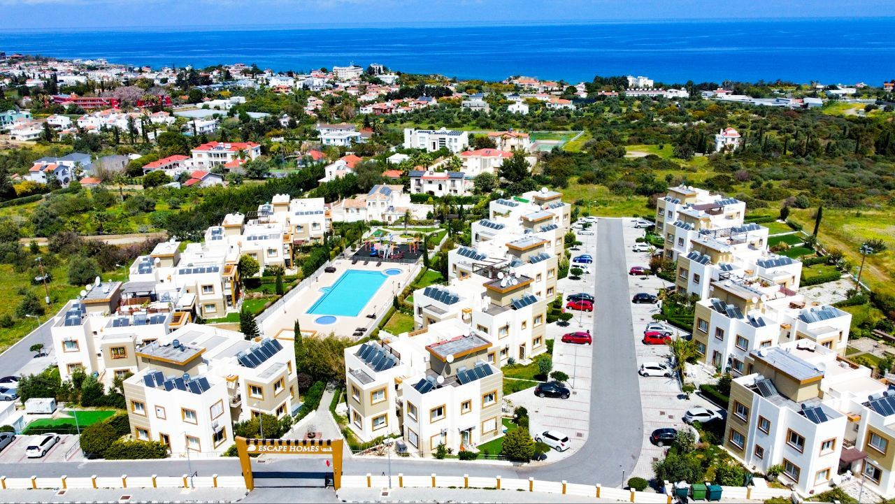 Penthouse in Alsancak, Cyprus, 115 sq.m - picture 1