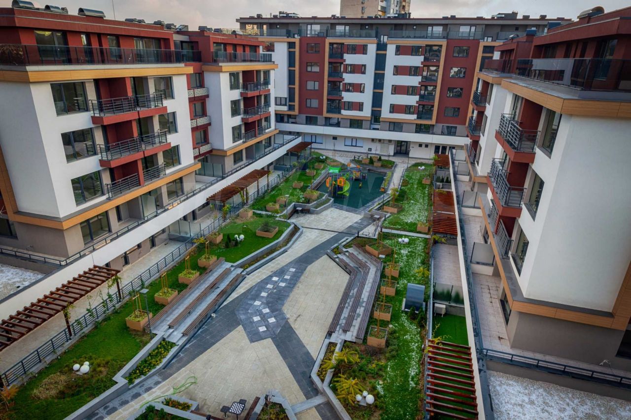 Apartment in Plovdiv, Bulgaria, 190 sq.m - picture 1