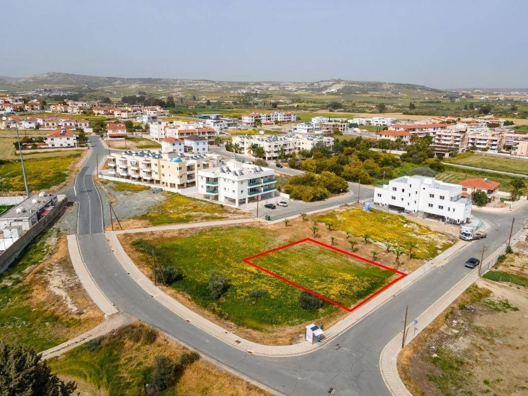 Terrain à Larnaca, Chypre, 571 m2 - image 1