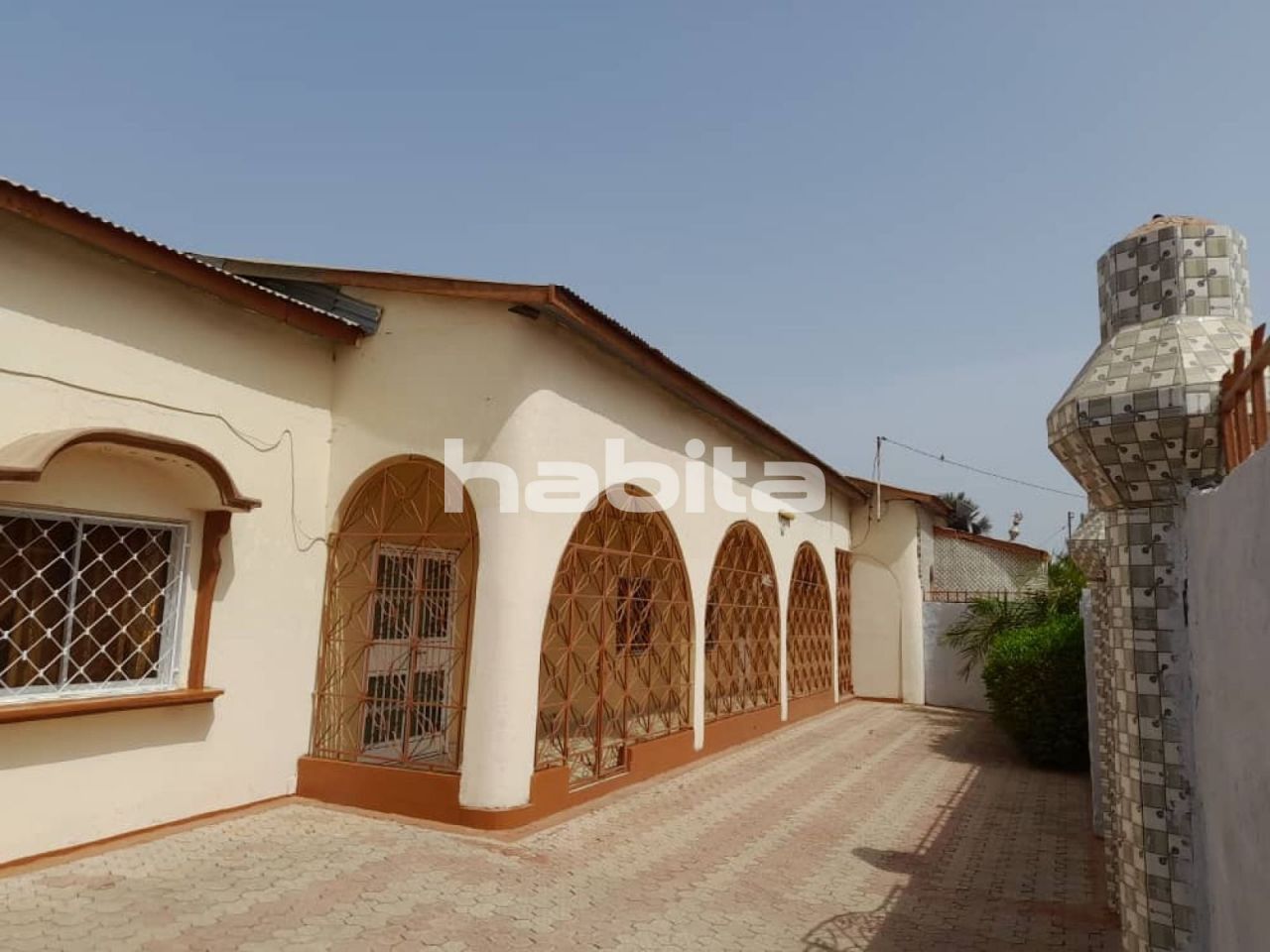 House Sukuta, Gambia, 220 sq.m - picture 1