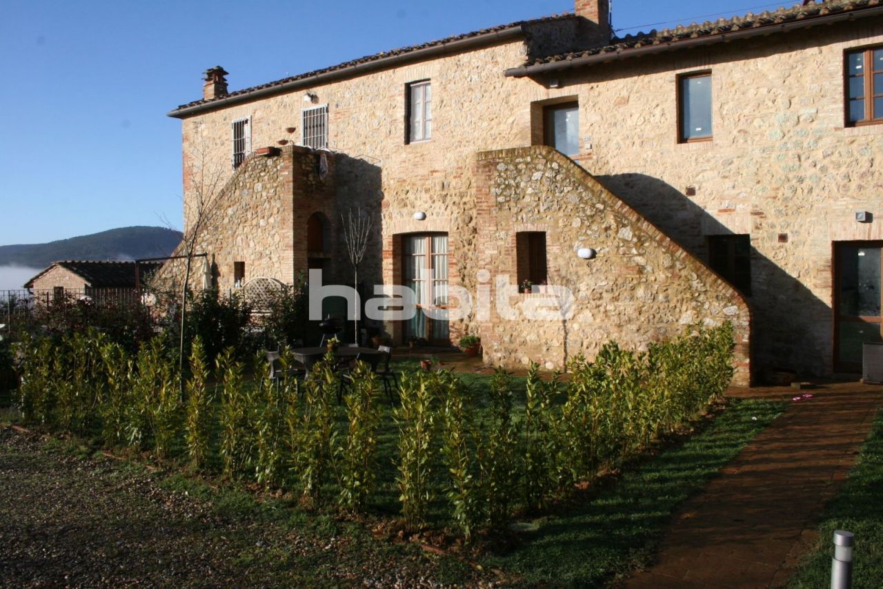 House in Siena, Italy, 84 sq.m - picture 1