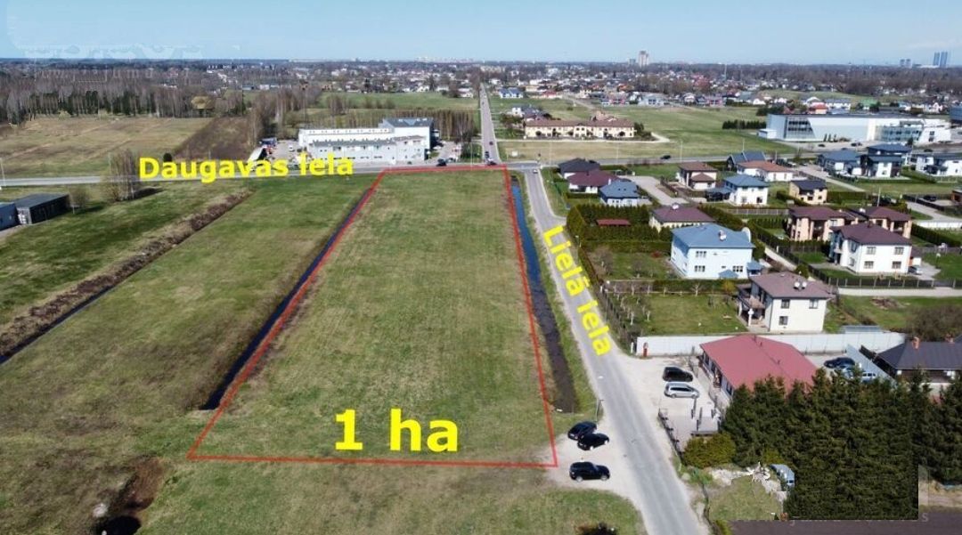 Grundstück in Mārupe, Lettland, 10 000 m2 - Foto 1