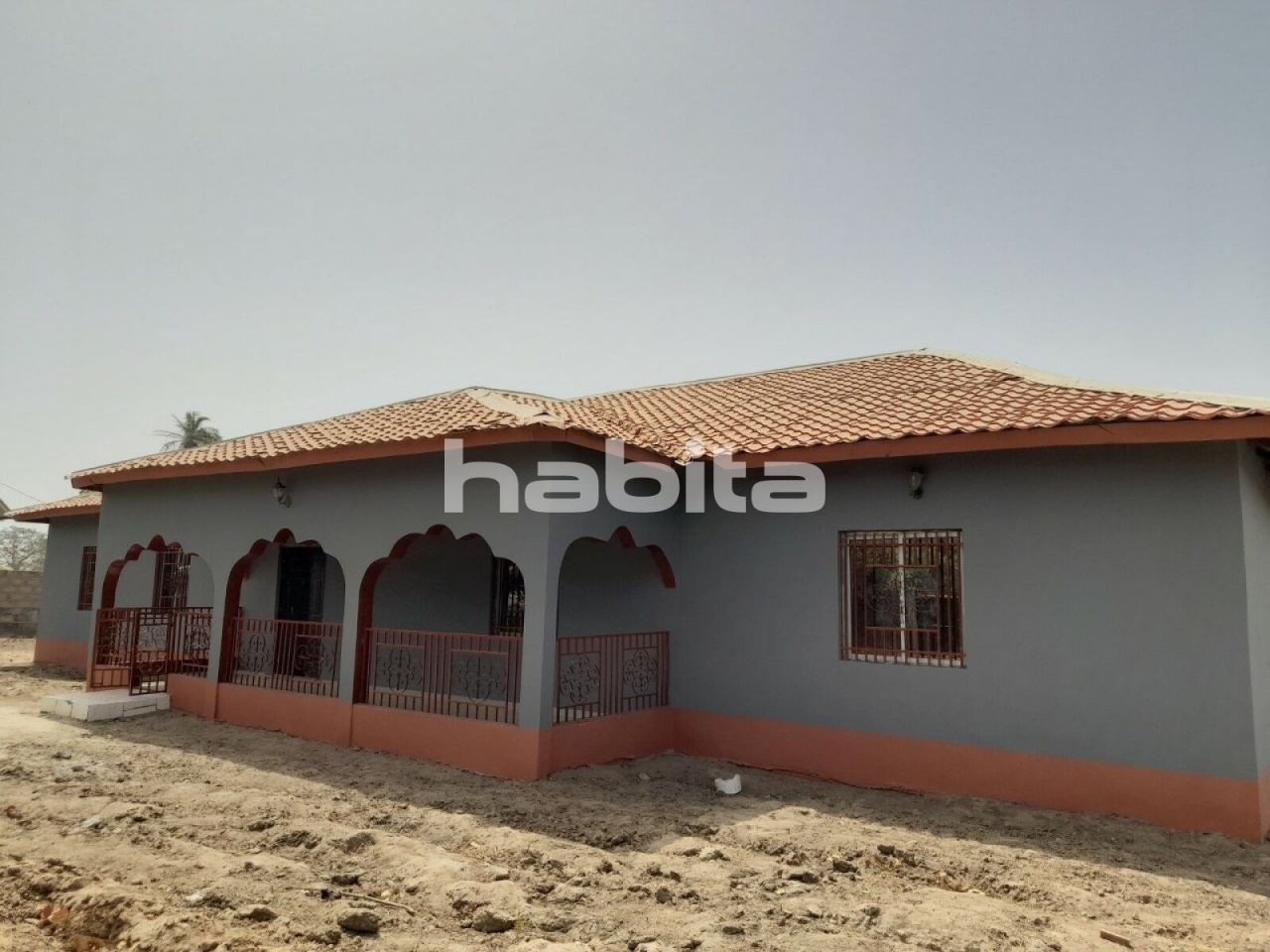 House Sanyang, Gambia, 158 sq.m - picture 1