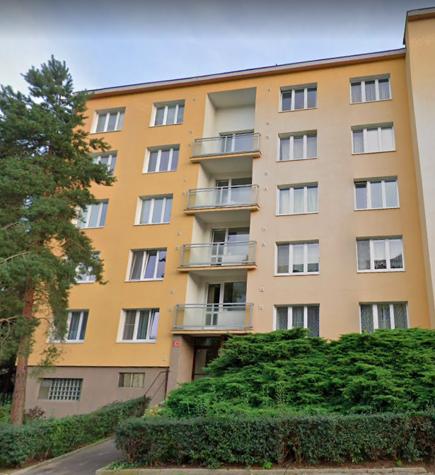 Commercial apartment building in Prague, Czech Republic, 1 100 sq.m - picture 1