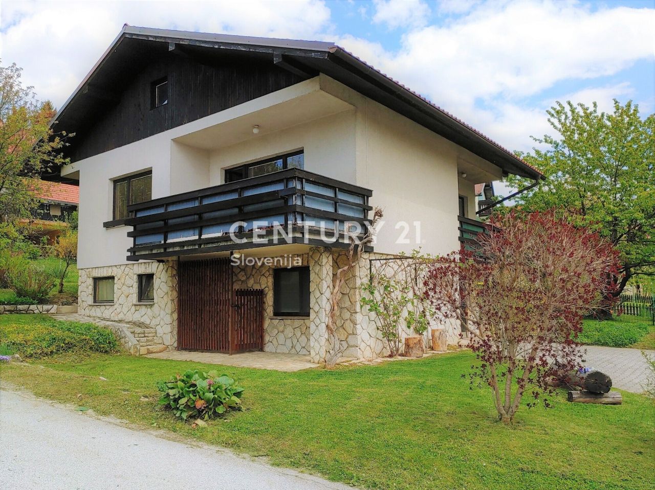 House in Rogatec, Slovenia, 149.3 sq.m - picture 1