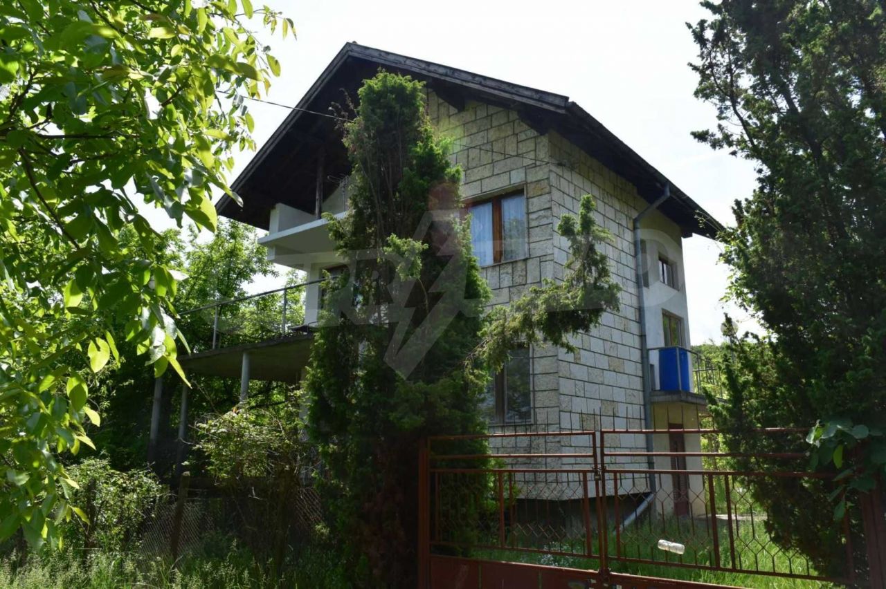House in Vidin, Bulgaria, 190 sq.m - picture 1