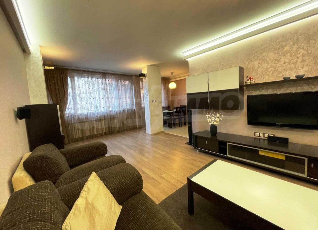 Apartment in Plovdiv, Bulgaria, 120 sq.m - picture 1