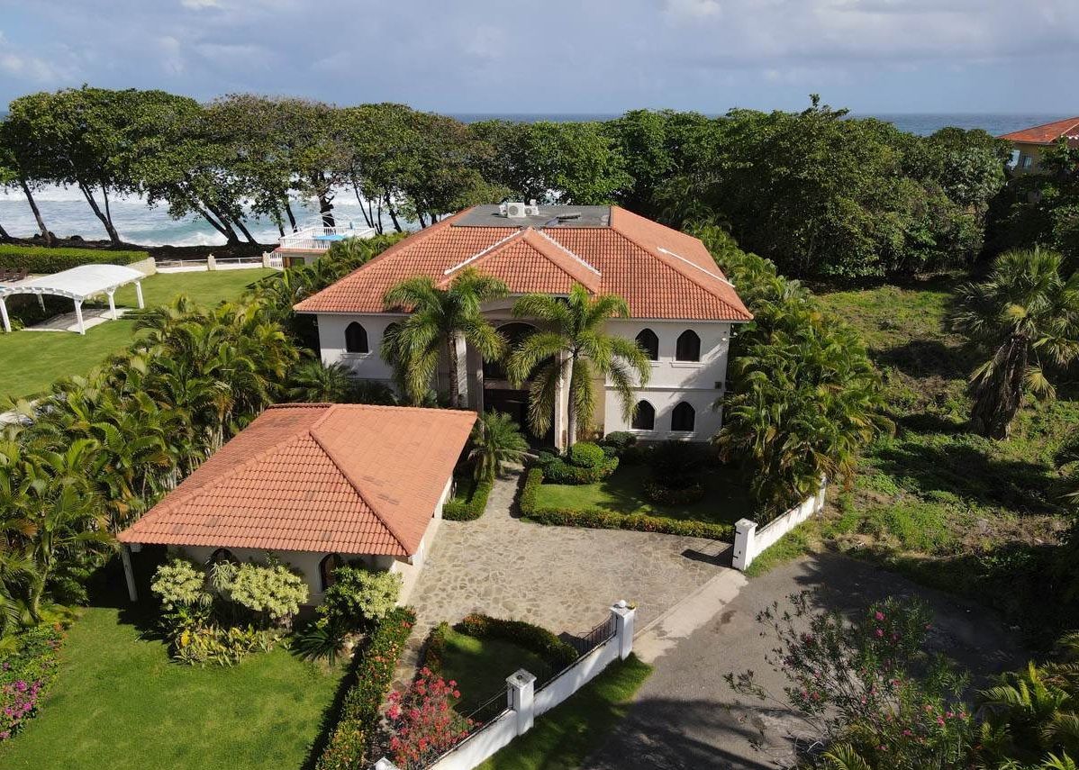Villa in Cabarete, Dominikanische Republik, 870 m2 - Foto 1
