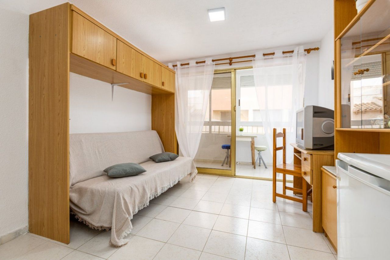 Wohnung in Torrevieja, Spanien, 27 m2 - Foto 1