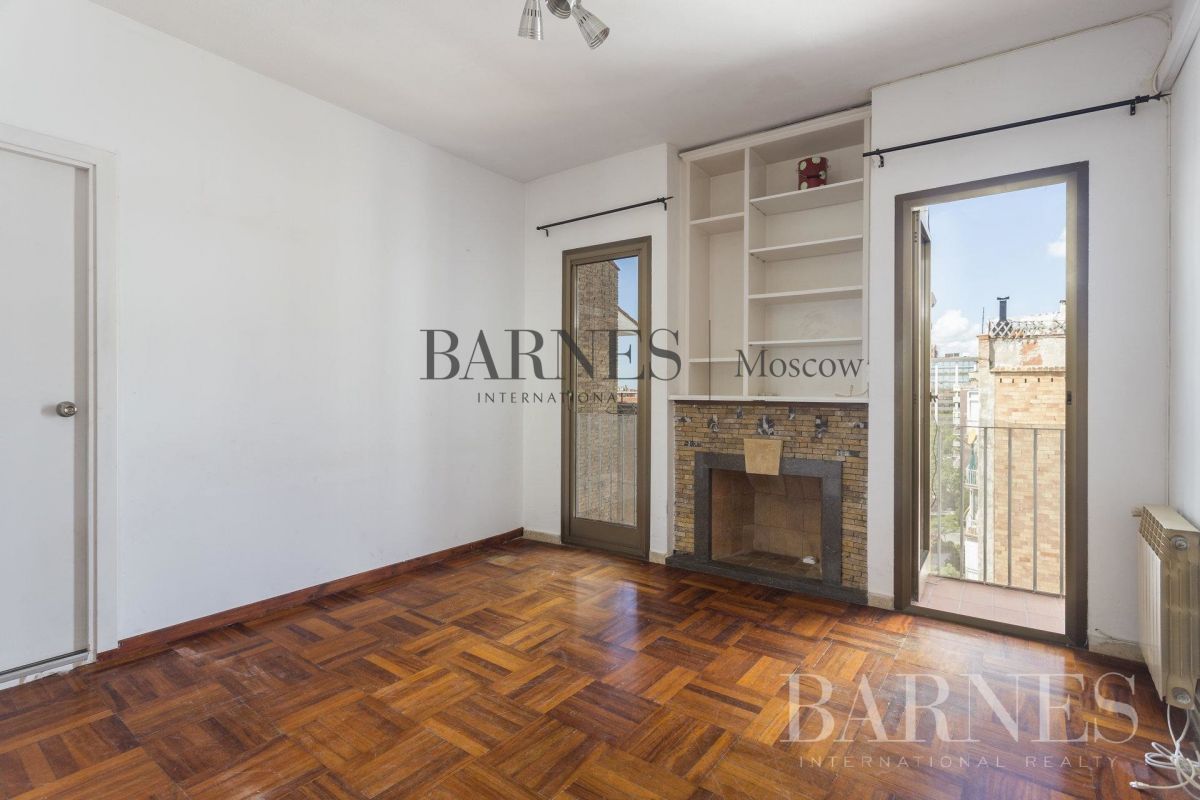Flat in Barcelona, Spain, 73.28 sq.m - picture 1