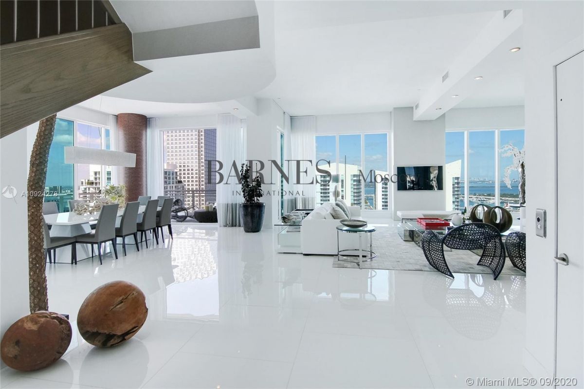 Appartement à Miami, États-Unis, 460 m2 - image 1