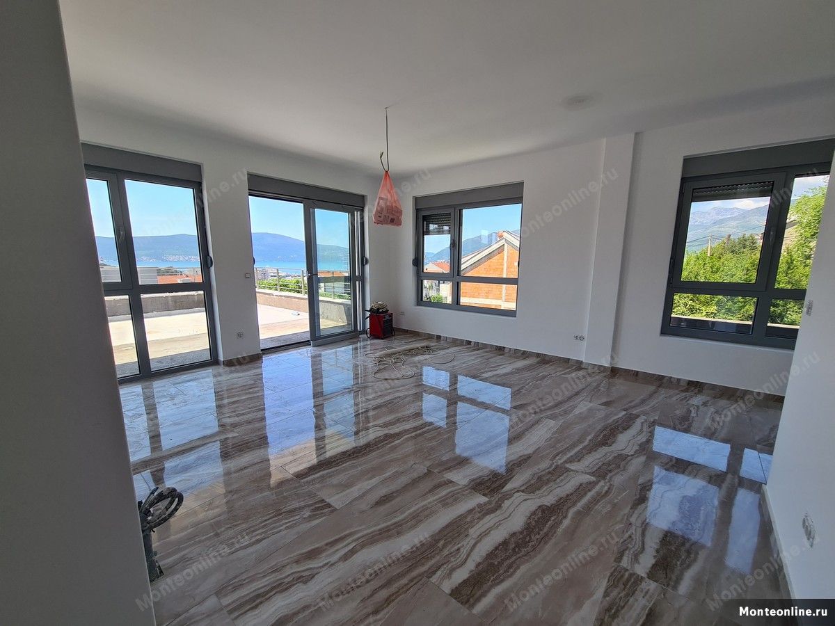 Flat in Tivat, Montenegro, 124 sq.m - picture 1