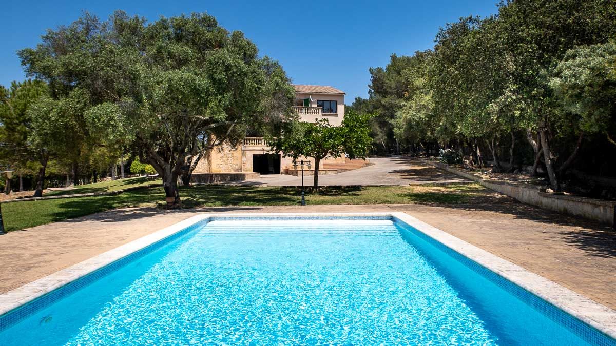 Villa in Algaida, Spanien, 565 m2 - Foto 1