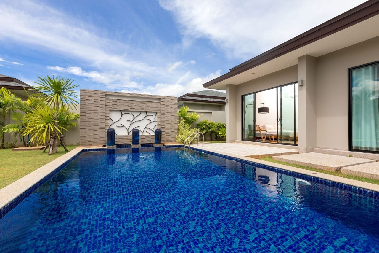 Villa in Phuket, Thailand, 239 sq.m - picture 1