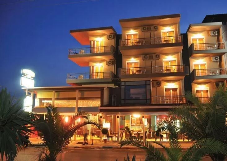 Hotel in Pieria, Greece, 1 000 sq.m - picture 1