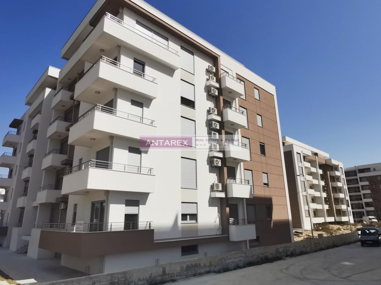 Apartment in Ulcinj, Montenegro, 54 sq.m - picture 1
