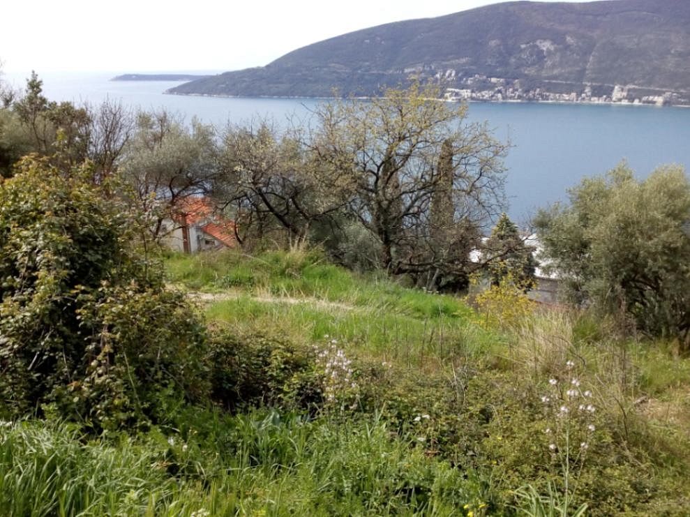 Grundstück in Herceg-Novi, Montenegro, 716 m2 - Foto 1