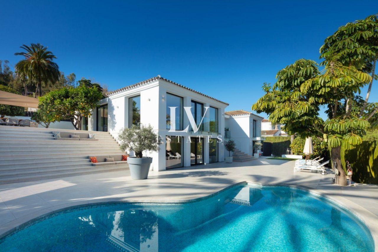 Villa in Marbella, Spanien, 350 m2 - Foto 1