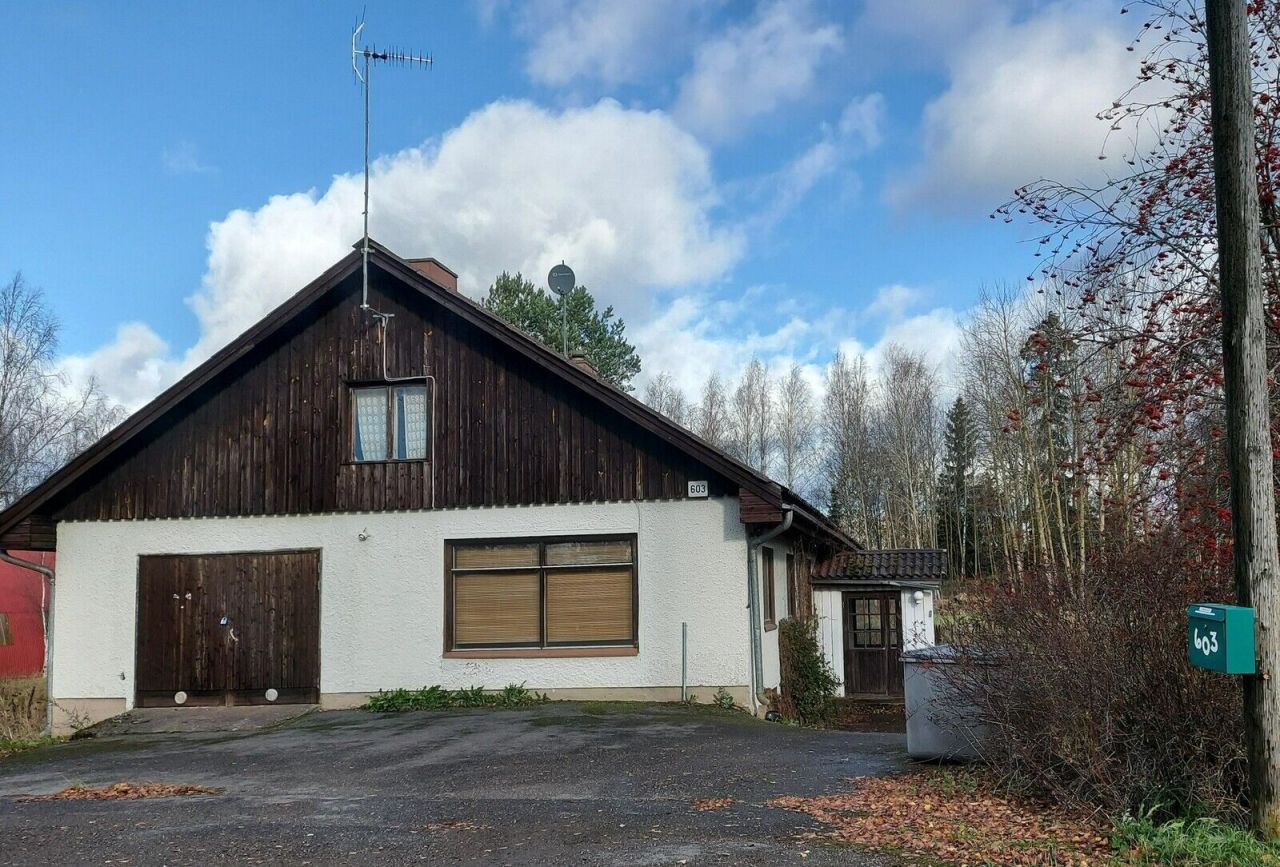 Maison à Forssa, Finlande, 153 m2 - image 1