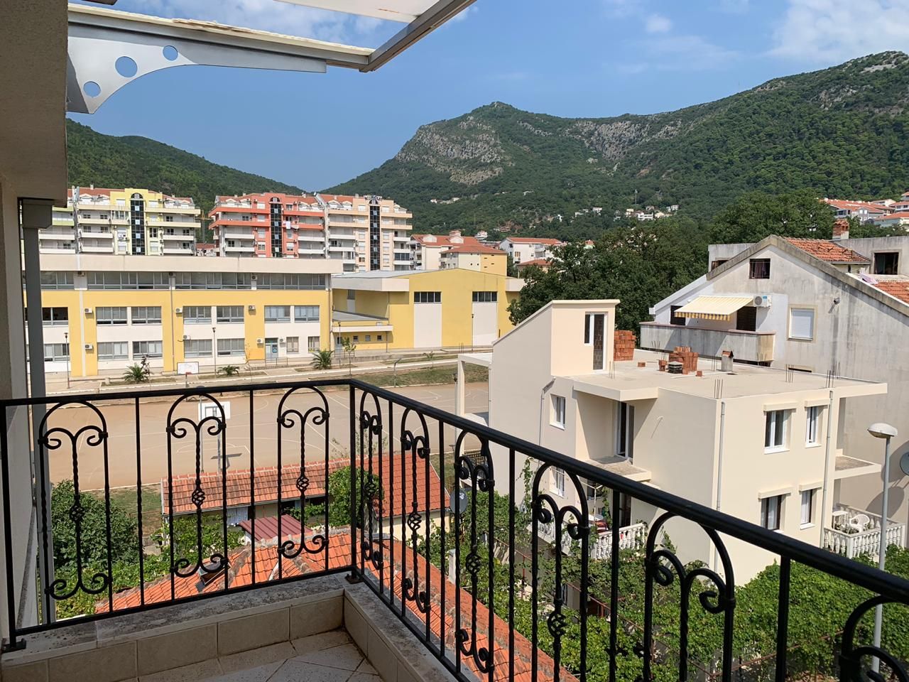 Wohnung in Budva, Montenegro, 60 m2 - Foto 1