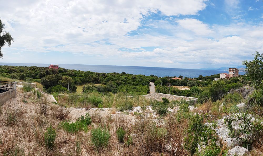 Land in Utjeha, Montenegro, 629 sq.m - picture 1