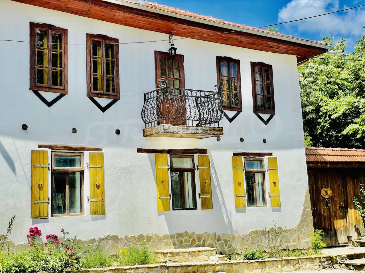 House in Gabrovo, Bulgaria, 175 sq.m - picture 1