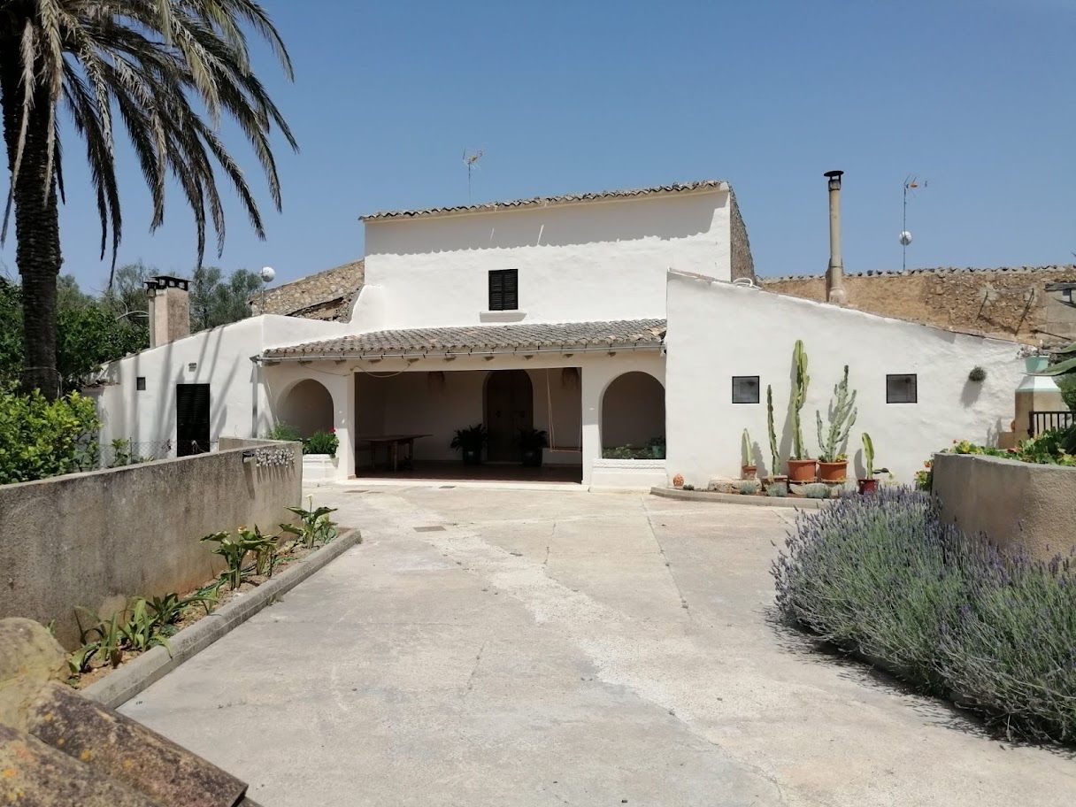 Cottage in Porreras, Spain, 236 sq.m - picture 1