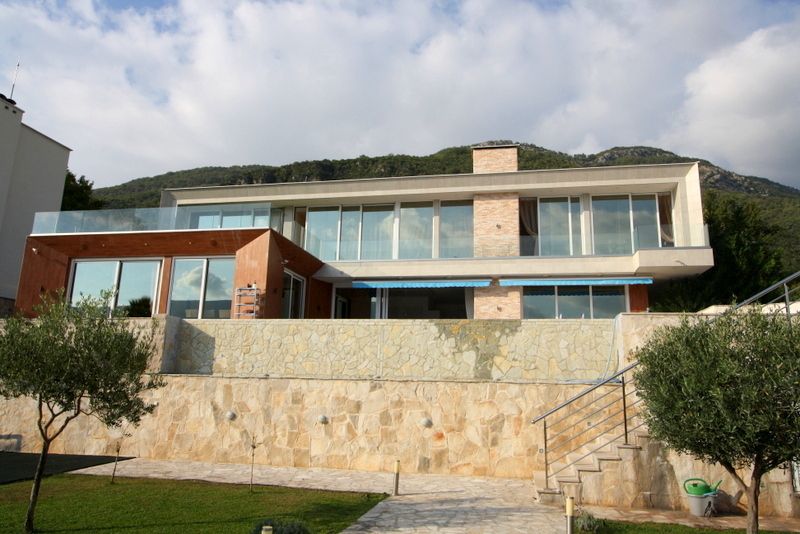 Villa in Denovici, Montenegro, 647 m2 - Foto 1