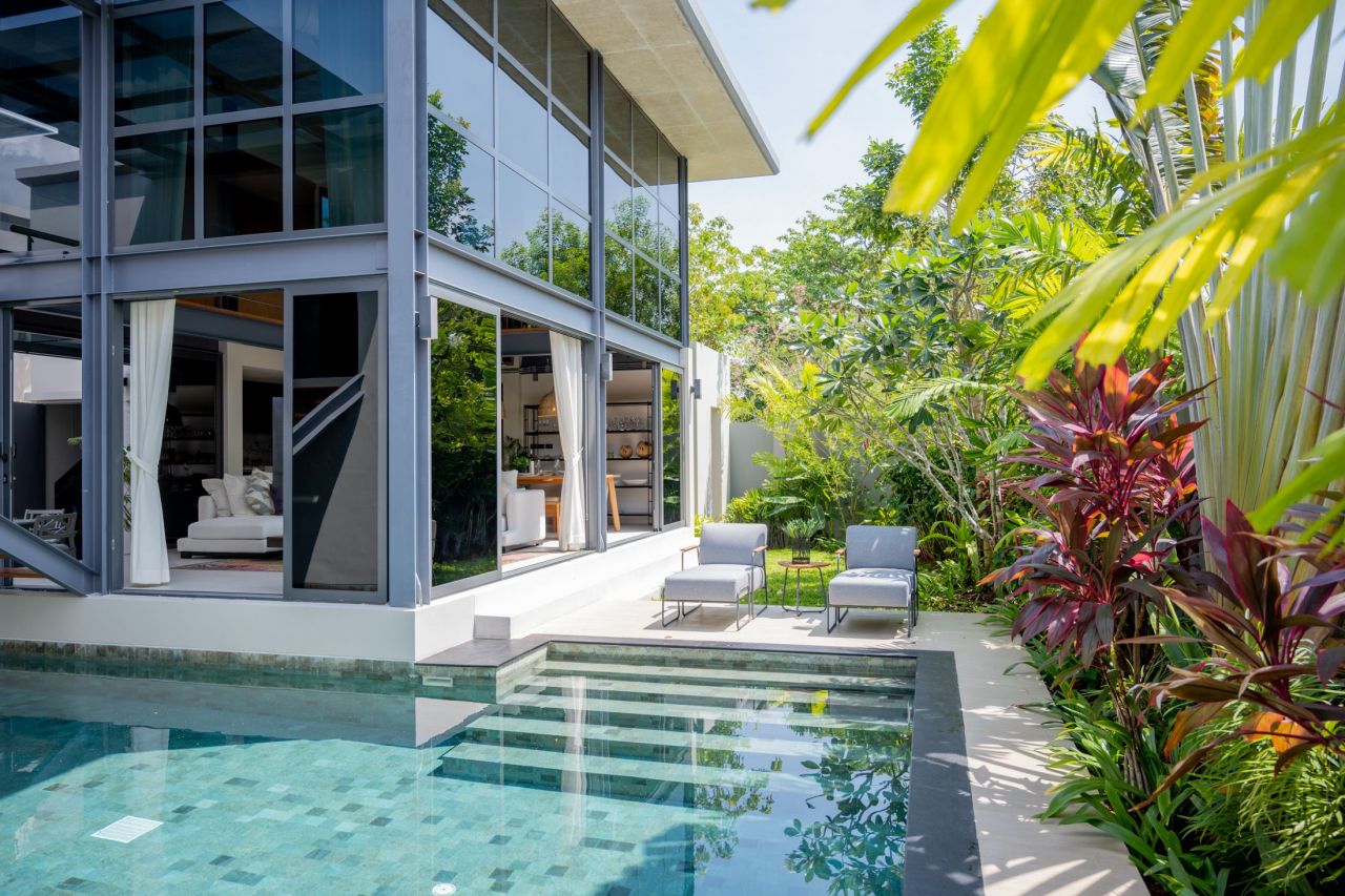Villa on Phuket Island, Thailand, 311 sq.m - picture 1