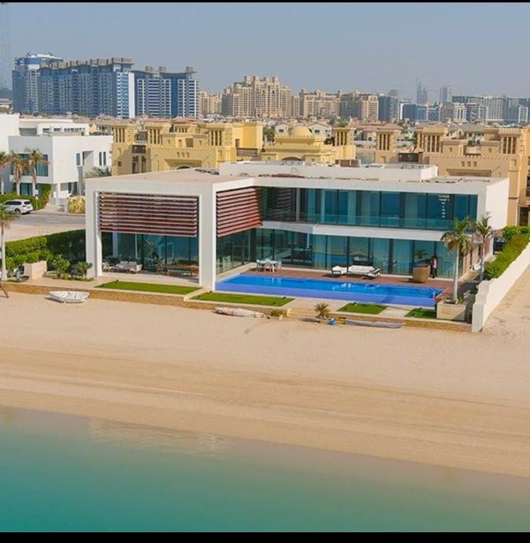 Villa à Dubaï, EAU, 700 m2 - image 1