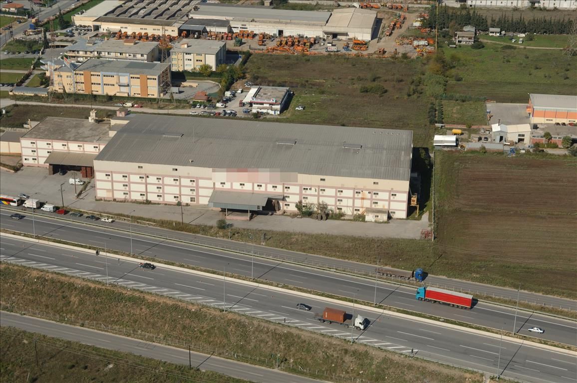 Gewerbeimmobilien in Thessaloniki, Griechenland, 24 500 m2 - Foto 1