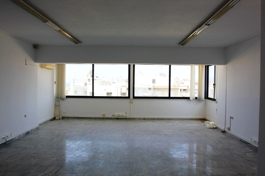 Commercial property in Chania, Greece, 135 sq.m - picture 1