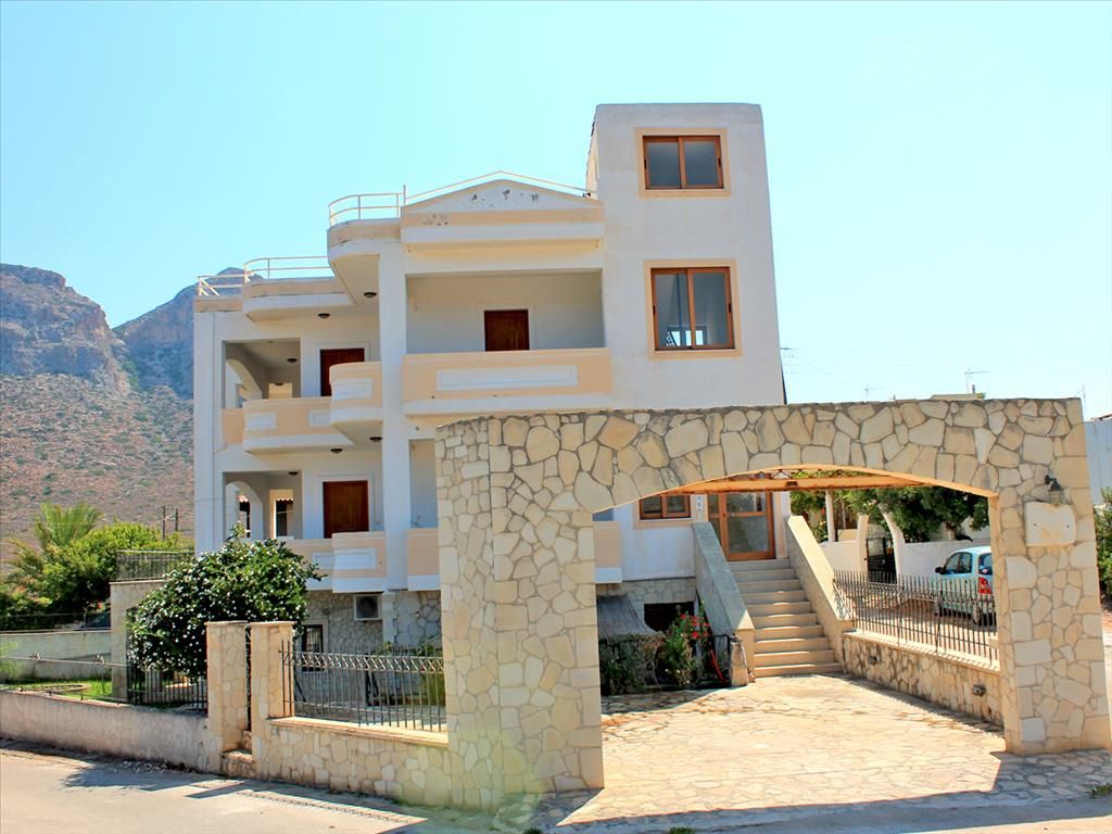 House in Chania, Greece, 400 sq.m - picture 1