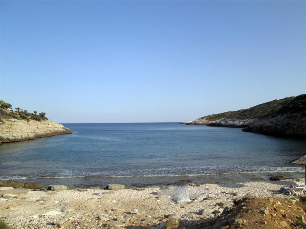 Land on Thasos, Greece, 58 900 sq.m - picture 1