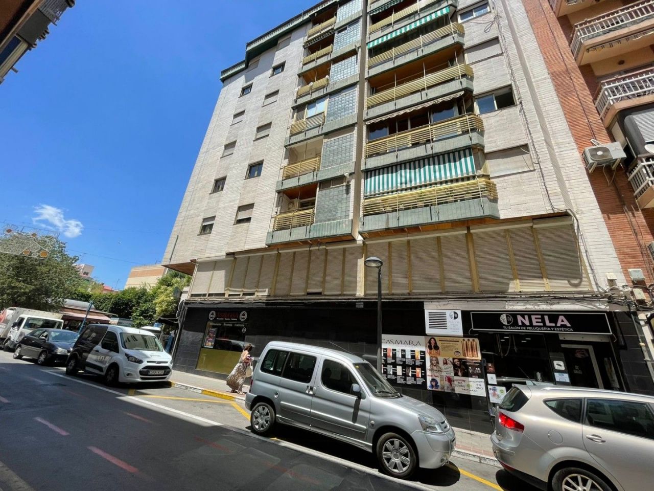 Commercial property in Alicante, Spain, 257 sq.m - picture 1