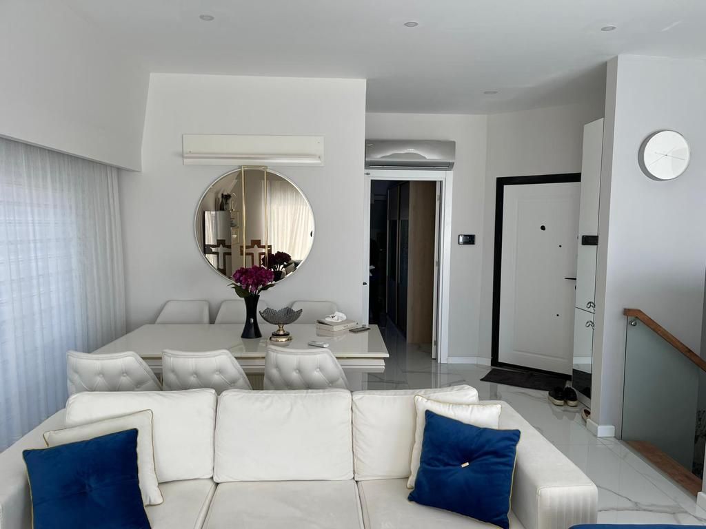 Penthouse in Alanya, Turkey, 150 sq.m - picture 1