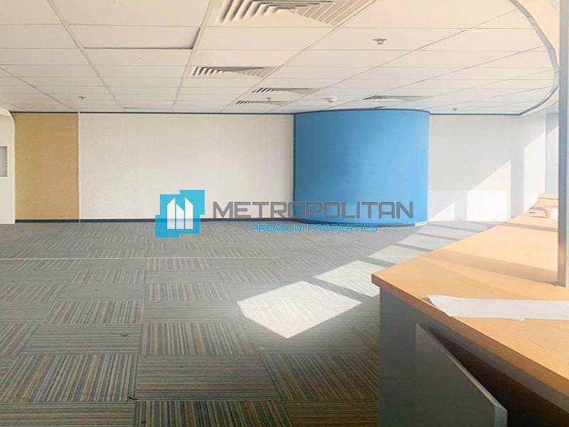 Office Business Bay, UAE, 101.87 sq.m - picture 1